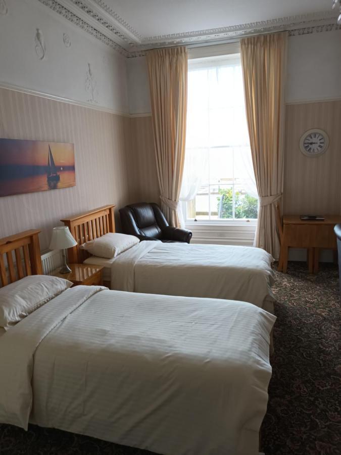 Eden Vale Ground Floor Sea View Apartment Моркем Екстер'єр фото