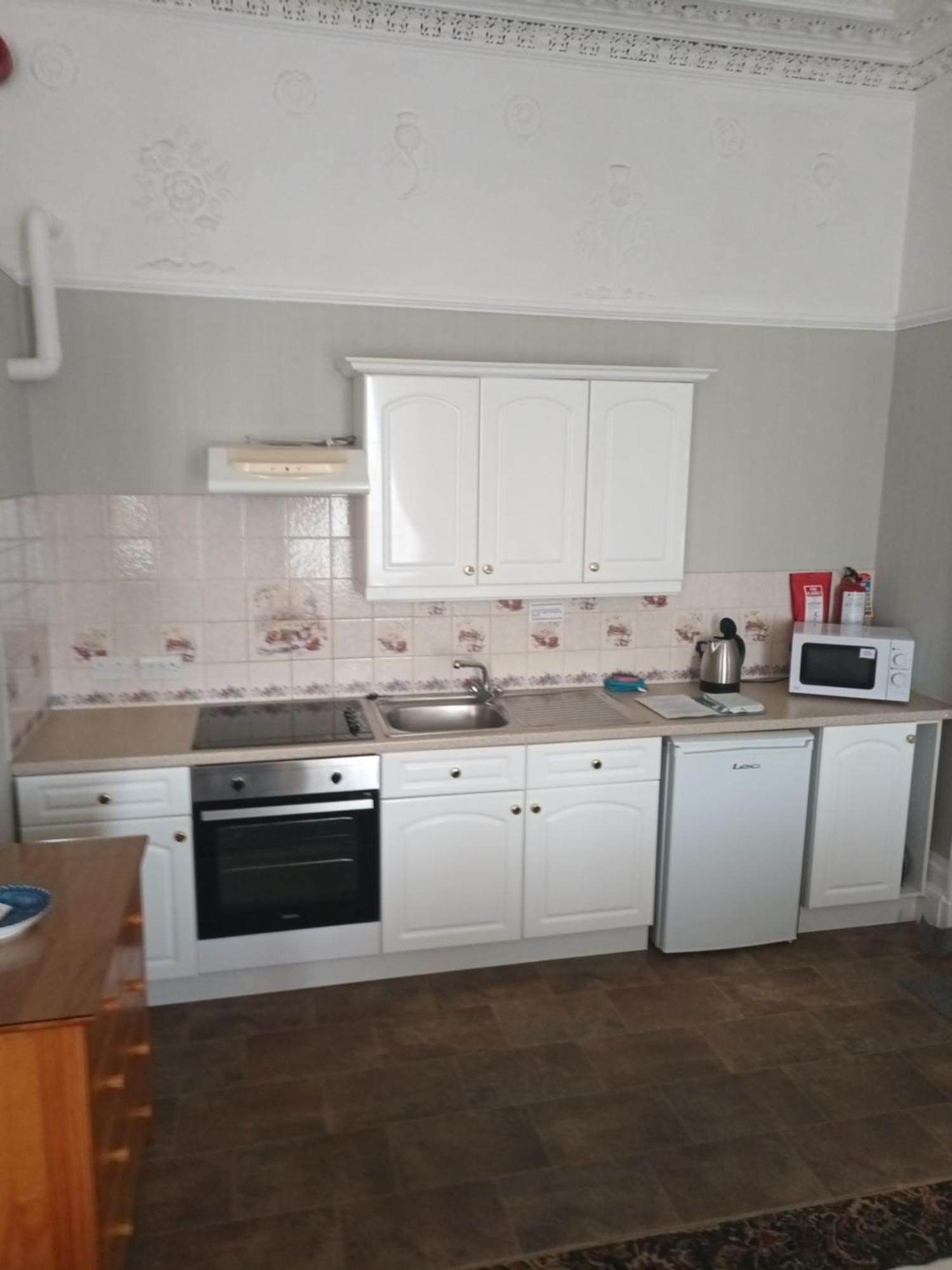Eden Vale Ground Floor Sea View Apartment Моркем Екстер'єр фото
