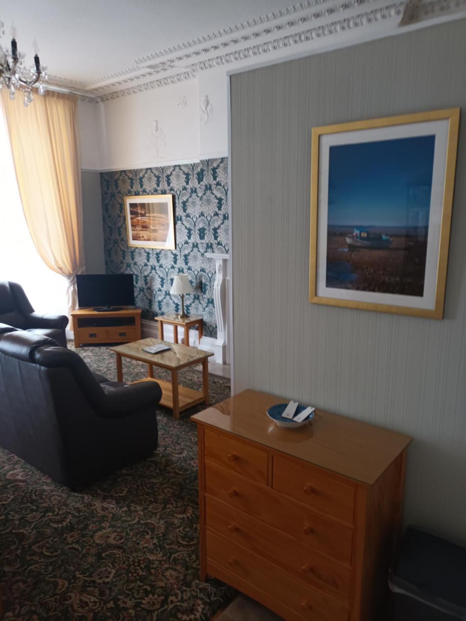 Eden Vale Ground Floor Sea View Apartment Моркем Екстер'єр фото