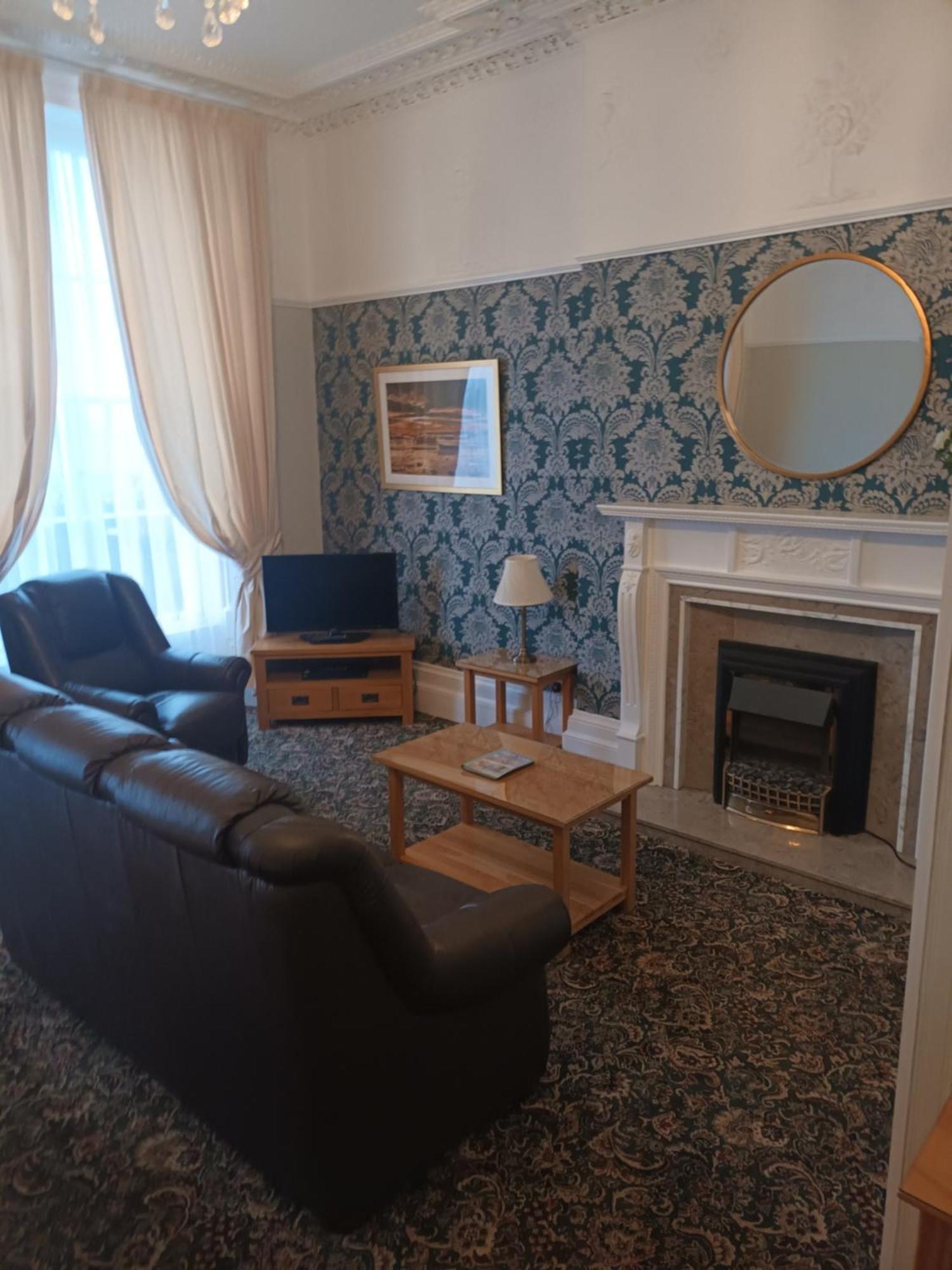 Eden Vale Ground Floor Sea View Apartment Моркем Екстер'єр фото